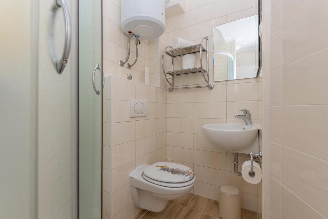 East Side Deluxe Suite Makarska Esterno foto