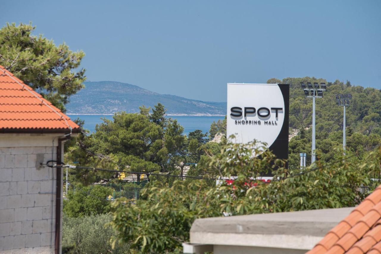 East Side Deluxe Suite Makarska Esterno foto